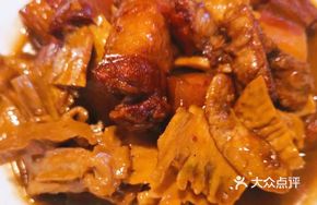 Braised Pork with Dried Tofu