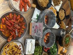 -巴厘龙虾·榜首油焖大虾(音乐学院·沿江酒馆店)