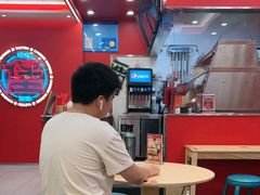 -塔斯汀中国汉堡(徐汇汇京广场店)