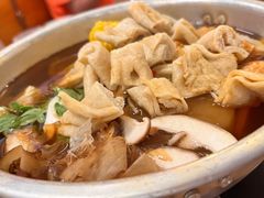 -WOW LUCKY创意韩料(龙阳广场店)