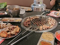 -炽城·烤肉名家(鸿达中央广场店)