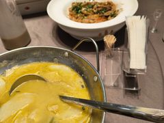 -香山湖家家宴(中山陵店)