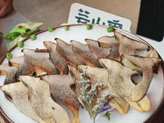 -芸山季·云南野生菌火锅(人民广场来福士店)