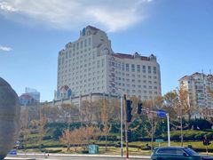-东方海天酒店(渔人码头景区第二海水浴场店)