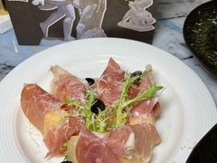 -北京奥加美术馆酒店(三里屯工人体育场地铁站店)