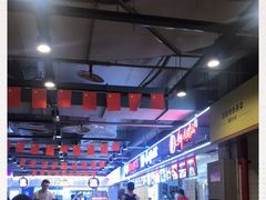 -八一路好吃街(雨田商务大厦店)