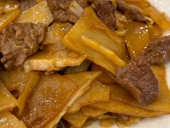 酸笋炒牛肉-美极鲜食坊(宝安南路店)