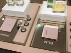 -Chanel(德基广场店)