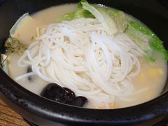 -十秒到米线(莱茵翠景店)