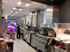 -麦当劳(南宁东站店)