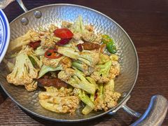 干锅花菜-古都历食南京菜·烤鸭·鸭血粉丝·汤包(南京博物院店)