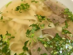 清汤牛肉刀削面-清真餐厅·回乡麦客