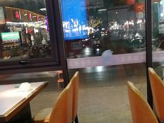 -大城·烧烤海鲜大排档(台东店)