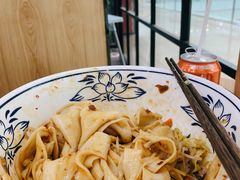 -姑娘手肉夹馍·凉皮·粉面(邗江万达店)