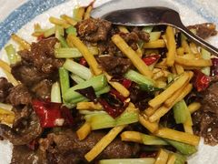 -龙悦湾酒家·八阵鱼生·渔人码头店