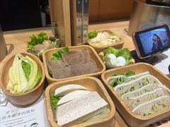 -独食火锅·半米屋台(直营总店)
