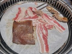 -烤路里·韩国品质自助烤肉(石路天虹4号店)