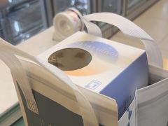 -山与蓝·轻糖鲜果蛋糕(勒泰店)