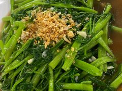 -班赞海鲜市场胖阿姨加工点