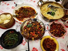 -堂瓦里·33年传统赣菜(第一街区店)