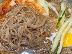 -许哥东北烧烤·铁丳烤串·宫后夹肉(繁花中心店)