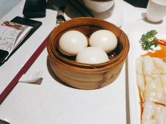 蛋黄流沙包-煲王粤菜餐厅(中侨中心店)