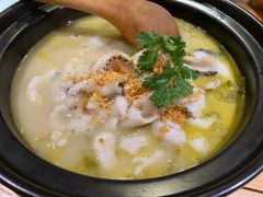 -九锅一堂酸菜鱼(石家庄先天下店)
