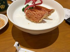 -乐忻皇朝(上海中心大厦店)