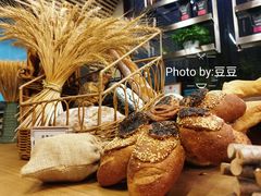 -Bracket Coffee(银河SOHO店)