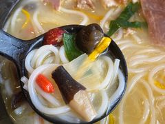 -桥香园过桥米线(国贸店)