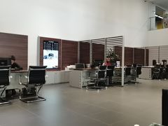 -上海汇之星奔驰4S店(浦东新店)