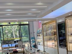 -世纪大明眼镜·蔡司战略授权店(汉街店)