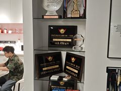 -EFL巴西柔术·综合格斗·泰拳·少儿体能训练(虹桥德必馆)