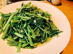 清炒空心菜-胡马八破·川菜小馆(高新万达店)