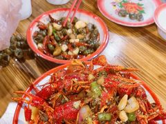 -冶建镜子·老南昌大排档·江西虾王(总店)