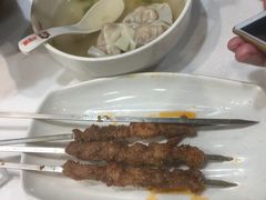 鲜肉虾仁馄饨-南城香·饭香串香馄饨香(富丰桥店)
