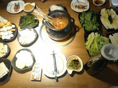 -尚品小土屋涮毛肚(李沧万达店)