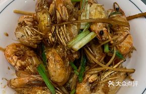 Traditional Oil-Braised Shrimp