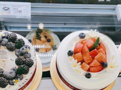 -花花卷卷·鲜食蛋糕(静安久光百货店)