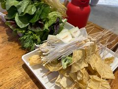 -袁记串串香(梁家巷店)
