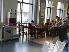 -上海市虹口区图书馆(曲阳分馆)