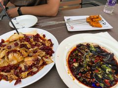 -六福烧烤酒馆(秦隆步行街店)