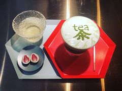 抹茶酒酿奶盖-茶是一枝花泡茶店