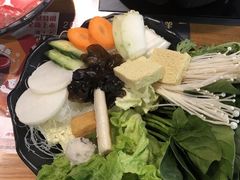 -呷哺呷哺(丹尼斯店)