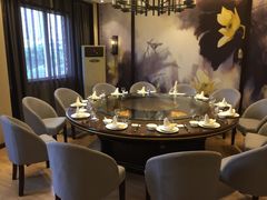 -沙龙宴(夷陵广场店)