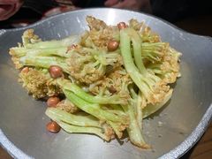 -新白鹿餐厅(滨江银泰店)