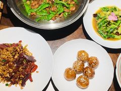 -许爷家·生态湖鲜(徐汇日月光店)