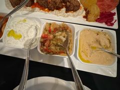 -Efes Turkish & Mediterranean Cuisine 艾菲斯餐厅(陆家嘴店)