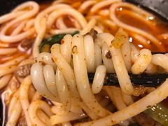 -丽虹云南过桥米线(兴工街店)
