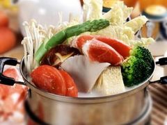 -百品聚旋转火锅(号外店)